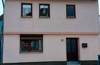 Einfamilienhaus kaufen in 39387 Oschersleben, Oschersleben (Bode) - Einfamilienhaus mit Hofstück zu verkaufen