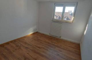 Wohnung kaufen in 74076 Heilbronn, Heilbronn - Renovierte 3 Zimmer Wohnung im Herzen von Heilbronn