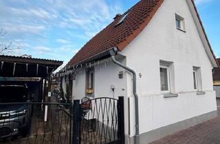 Einfamilienhaus kaufen in 76344 Eggenstein-Leopoldshafen, Eggenstein-Leopoldshafen - Einfamilienhaus mit Garten und Entwicklungspotential