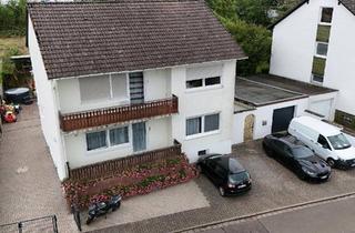 Einfamilienhaus kaufen in 66892 Bruchmühlbach-Miesau, Bruchmühlbach-Miesau - Leerstehendes Teilmöbeliertes Ein- Zweifamilienhaus in Miesau