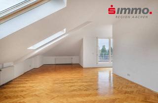 Wohnung kaufen in 52076 Aachen, Aachen - Lichtdurchflutete, charmante Dachgeschosswohnung mit Südwest-Terrasse in sehr ruhiger und beliebter Lage!
