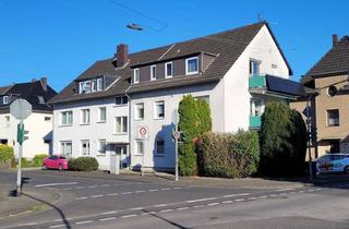 Wohnung kaufen in 53840 Troisdorf, MANNELLA *Mit Gartennutzung & Garage* Sonnige Dachgeschosswohnung in zentraler Lage von Troisdorf