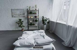 Wohnung kaufen in Gneisenaustraße, 44147 Dortmund, 2-Zimmer-Wohnung nebst TG-Stellplatz