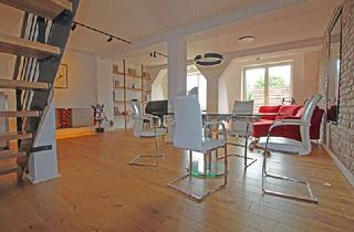 Loft kaufen in 42119 Elberfeld, Maisonette-Loft mit schönem Ausblick nahe der Universität & zwei Stellplätzen