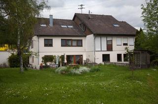 Wohnung kaufen in Siedlungsstraße, 74677 Dörzbach, Idyllisch gelegene 4-Zimmer-Terrassenwohnung, Garten, kleines MFH
