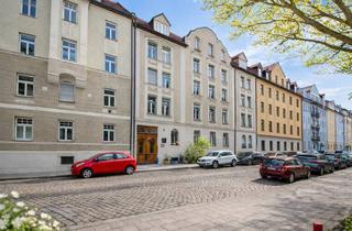 Wohnung kaufen in Donnersbergerbrücke, 80634 Neuhausen-Nymphenburg, Provisionsfrei: Renovierte 2-Zimmer-Altbauwohnung, ruhige Innenhoflage nähe Donnersberger Brücke