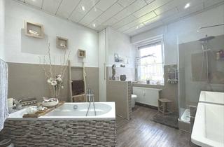 Wohnung kaufen in 42555 Velbert, Traumhaft! EG mit Charme + Garten & Garage