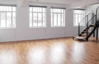 Lofts mieten in Hirschenstraße 42, 90762 Fürth, Exklusives 2-Zimmer Loft mit großer Dachterrasse in Fürth Altstadt/Innenstadt