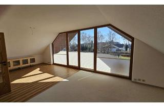 Wohnung mieten in 23758 Oldenburg, Helle 2-Zimmer Dachgeschosswohnung mit Balkon in Oldenburg in Holstein