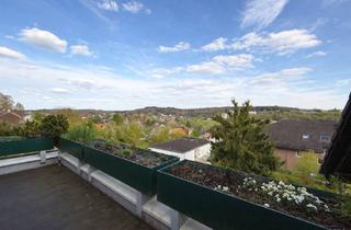 Wohnung mieten in Hermann-Löns-Weg 23-25, 51545 Waldbröl, Modern wohnen mit Weitblick – stilvolle 4-Zimmer-Hochparterrewohnung mit Balkon