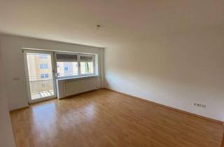 Wohnung mieten in Saarlandstraße 13 A, 77709 Wolfach, Gut geschnittene 2-Zimmer-Wohnung mit Balkon in Wolfach