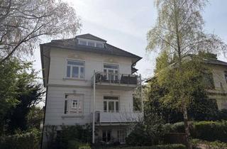 Wohnung mieten in Lüdemannstraße 5b, 22607 Groß Flottbek, Über den Dächern von Groß Flottbek – Stilvolle 2-Zimmer-Dachgeschosswohnung