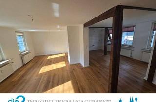 Wohnung mieten in Weißenburgstraße 23, 42107 Elberfeld, Helle 4-Zimmerwohnung über 2 Ebenen mit 2 Bädern, Terrasse und STP!