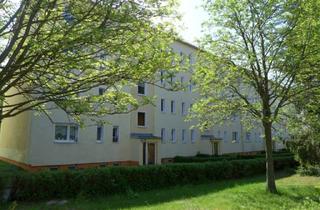 Wohnung mieten in Prof.-Willkomm-Straße 8a, 09212 Limbach-Oberfrohna, Balkon und grüner Ausblick!