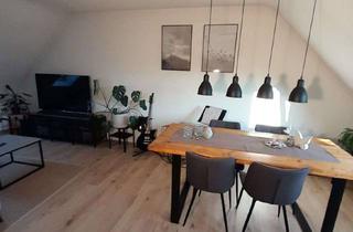 Wohnung mieten in Dürener Straße, 52511 Geilenkirchen, Attr.Dach-Whg, Einbauküche+Glasfaser sucht früher od. 01.07.26 ruhige berufst. Nichtraucher/in
