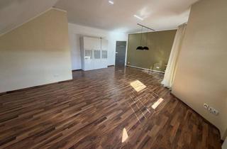 Wohnung mieten in 65719 Hofheim am Taunus, Charmante 3-Zimmer Dachgeschosswohnung in Hofheim am Taunus