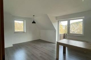 Wohnung mieten in Zu Den Teichen 20, 09390 Gornsdorf, Helle 2-Zimmer Wohnung mit Balkon im 2. OG in Gornsdorf