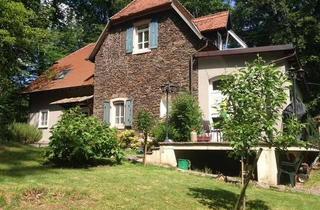 Haus kaufen in 63776 Mömbris, Liebevoll "Das Schlösschen" genannt