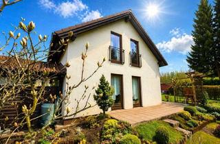 Einfamilienhaus kaufen in 08147 Crinitzberg, Charmantes, freistehendes Einfamilienhaus in ruhiger Waldsiedlung von Crinitzberg