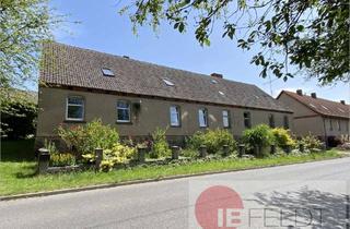 Haus kaufen in 16306 Casekow, Landleben in der Uckermark:Handwerkerhaus mit Stallgebäude