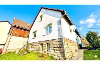 Haus kaufen in 37339 Ecklingerode, Charmanter Wohntraum mit Tradition und Moderne auf großem Grundstück