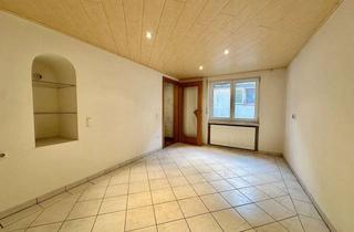 Haus kaufen in 79367 Weisweil, Charmantes Fachwerkhaus mit Doppelgarage - sanierungsbedürftig