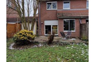 Haus kaufen in 14959 Trebbin, Charmantes Reihenendhaus – mit ausgebautem Dachstudio, Vollkeller, Garage u. viel Potezial