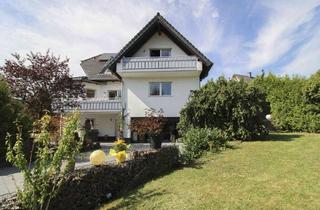 Haus kaufen in 65388 Schlangenbad, Sofort wohlfühlen: 7-Zi.-EFH mit Weitblick ins Grüne in Schlangenbad-Wambach