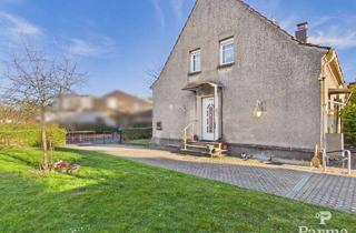 Doppelhaushälfte kaufen in 52355 Düren, Vermietete Doppelhaushälfte mit großem Grundstück in Düren - Rölsdorf