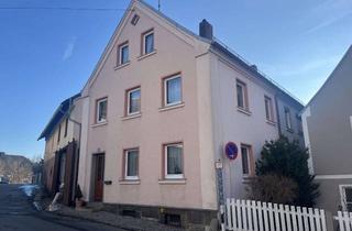 Haus mieten in 95194 Regnitzlosau, noch zu modernisierendes Wohnhaus in Regnitzlosau