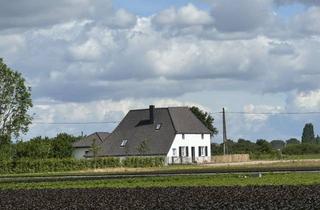 Haus mieten in Bienenstraße, 47551 Bedburg-Hau, Traumhaftes, kernsaniertes und denkmalgeschütztes Haus in Alleinlage am Niederrhein!