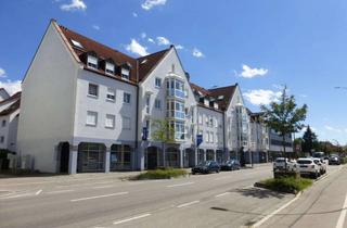 Wohnung kaufen in Bürgermeister-Wohlfarth-Straße 51 a, 86343 Königsbrunn, MITTEN IM ZENTRUM - GEMÜTLICHES APARTMENT MIT BALKON, EINBAUKÜCHE UND EINBAUSCHRANK - SOFORT FREI