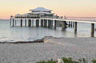 Wohnung mieten in 23669 Timmendorfer Strand, Strandnahe 2-Zimmer-Ferienwohnung mit Balkon, EBK und Stellplatz zur Feriendauermiete