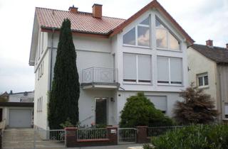 Wohnung mieten in Siegfriedstr. 46, 68642 Bürstadt, Attraktive 3,5-Zimmer Maisonette-Wohnung (150m²) in Bürstadt