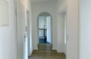 Wohnung mieten in Hanauer Straße 43, 61169 Friedberg, WG-geeignete, ruhige 4ZKB direkt zwischen Bahnhof und THM - inkl. Küche + Balkon!