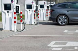 Immobilie mieten in 93359 Wildenberg, Stellplätze mit Potenzial für Elektromobilität im Zentrum von Wildenberg