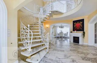 Villa kaufen in 67259 Beindersheim, Luxuriöse Versace-Villa: Opulenz und Raffinesse vereint