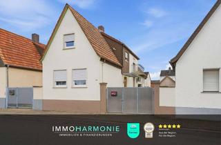 Einfamilienhaus kaufen in 76761 Rülzheim, Wohnen mit Freiraum: Einfamilienhaus mit Hof, Scheune & Garten in idyllischer Dorflage