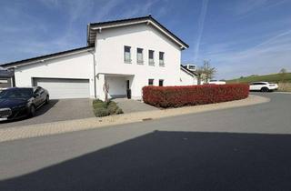Haus mieten in 65520 Bad Camberg, Exklusive Designvilla zur Miete – Großzügiges Wohnen auf drei Ebenen in Bad Camberg