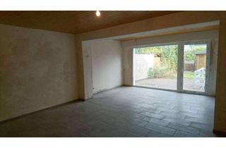 Haus mieten in Birkenstraße 21, 41363 Jüchen, Aufwendig renoviertes Reihenmittelhaus mit Garten in Jüchen