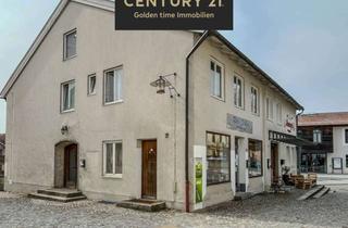 Anlageobjekt in Marktplatz, 83530 Schnaitsee, Attraktives Wohn- und Geschäftshaus in zentraler Marktplatzlage von Schnaitsee