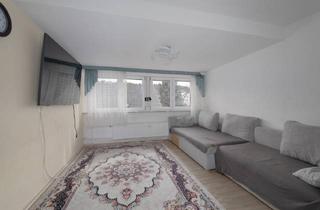 Wohnung kaufen in 75334 Straubenhardt, 2- bis 3-Zimmer-DG-Wohnung in kleiner Einheit - mit Garten