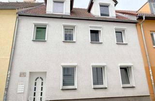 Wohnung mieten in 03238 Finsterwalde, Schön und zentral - 2-Raumwohnung mit EBK im Dachgeschoss