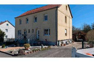 Einfamilienhaus kaufen in 99897 Tambach-Dietharz, Tambach-Dietharz - Solide Doppelhaushälfte mit großzügigem Grundstück,Garage Tambach