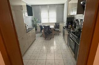 Wohnung kaufen in 83301 Traunreut, Traunreut - Charmante Erdgeschosswohnung mit Terrasse und Garten