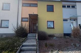 Haus kaufen in 97505 Geldersheim, Geldersheim - Reihenmittelhaus mit Terrasse und Garage Geldersheim