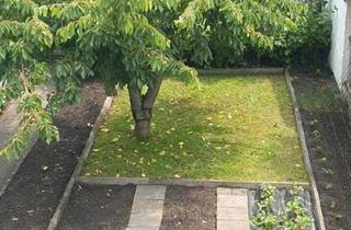 Wohnung kaufen in 85055 Ingolstadt, Ingolstadt - Helle 3 ZKB Erdgeschosswohnung mit Gartenanteil von privat