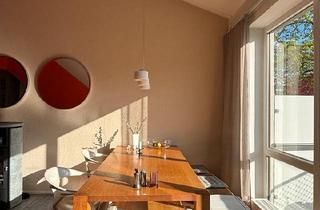 Wohnung kaufen in 82515 Wolfratshausen, Wolfratshausen - Galerie-Wohnung über 2 Etagen | 120 m² | 3 Balkone | Garage