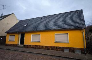 Einfamilienhaus kaufen in 06869 Coswig, Coswig (Anhalt) - Einfamilienhaus mit Innenhof & Nebengebäude