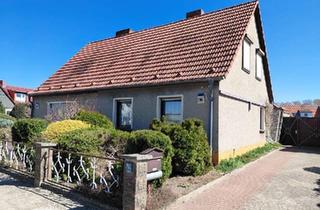 Doppelhaushälfte kaufen in 16866 Kyritz, Kyritz - Liebevoll gepflegte Doppelhaushälfte auf teilbarem Grundstück